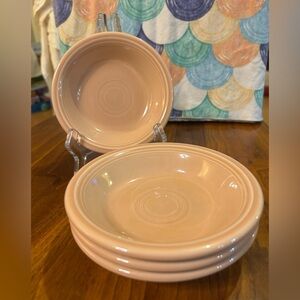 Set of 4- FiestaWare “Apricot” Berry Dessert Bowls, Retired- Vtg Rare Color. EUC